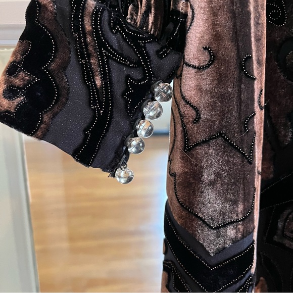 Alexia Admor Chocolate Velvet Dress - Picture 4 of 10